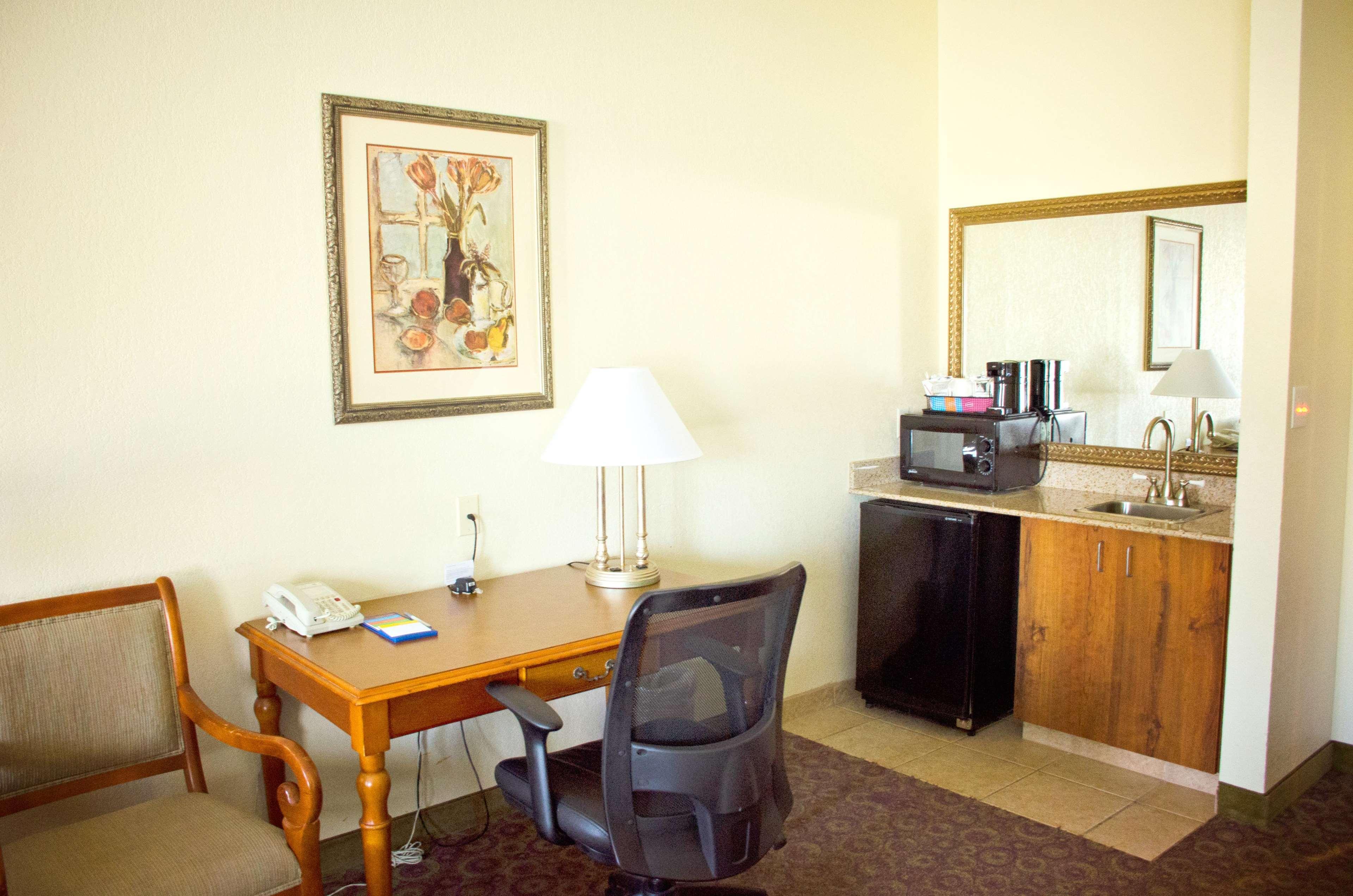 Hampton Inn & Suites College Station Bagian luar foto