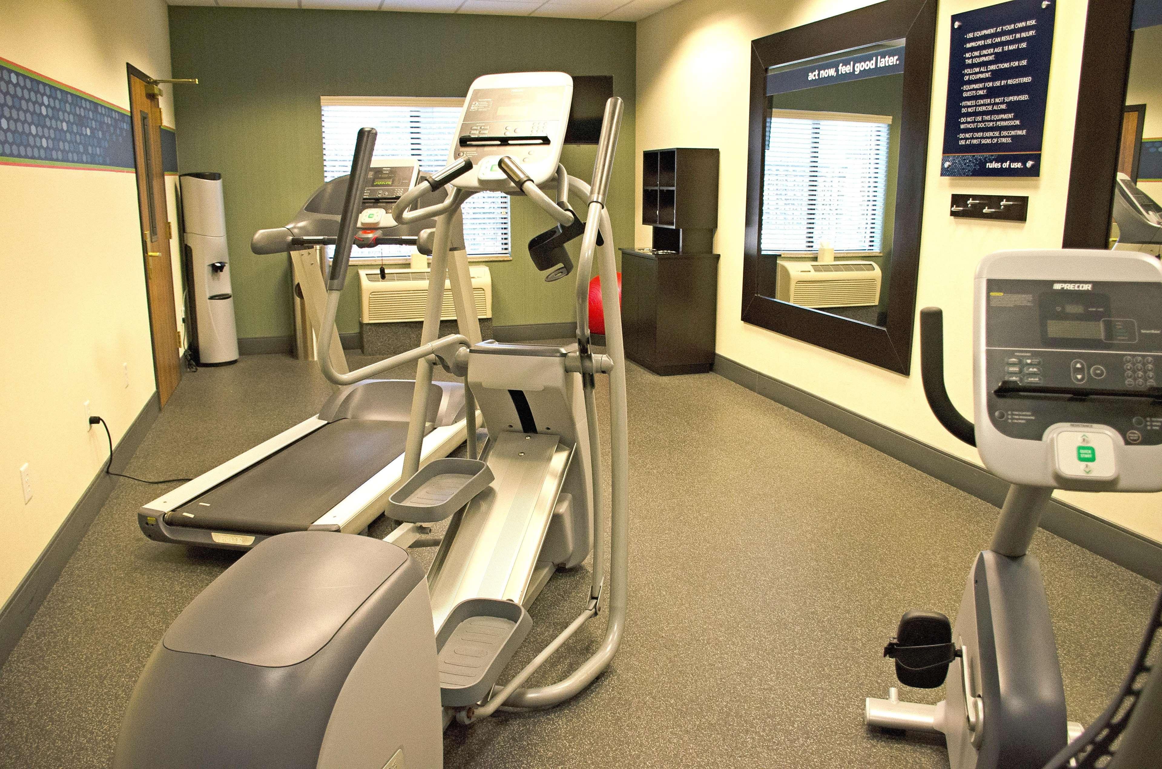 Hampton Inn & Suites College Station Bagian luar foto