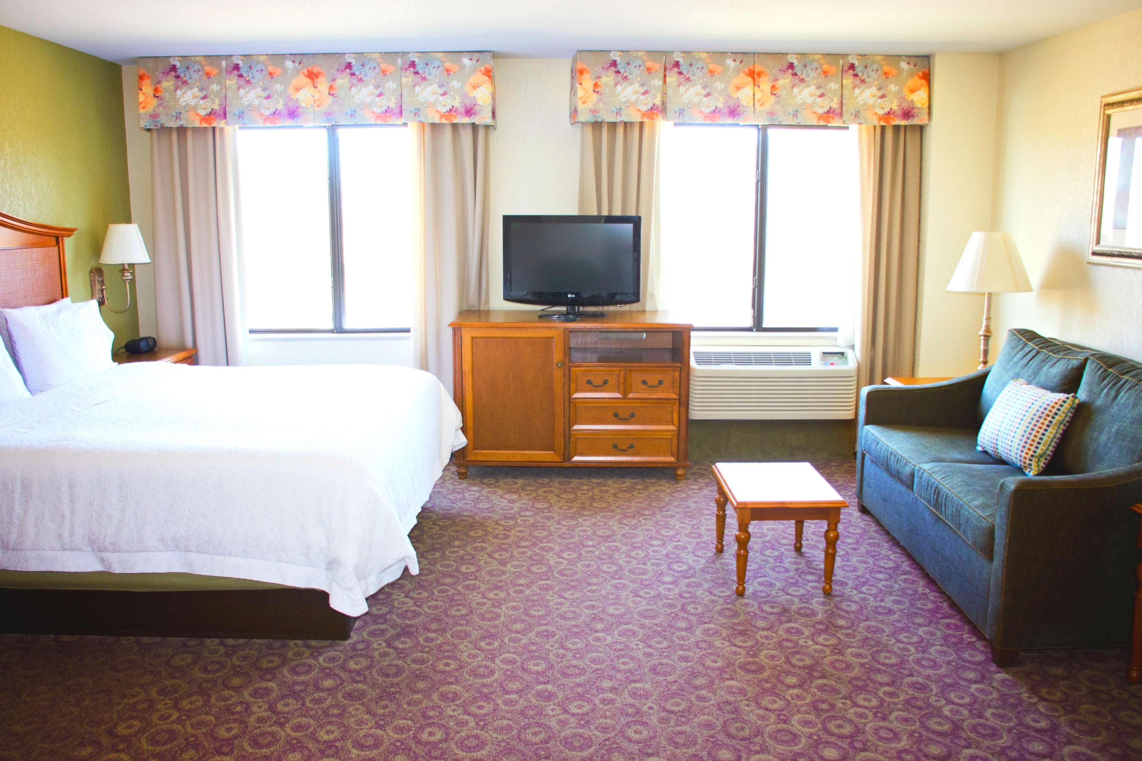 Hampton Inn & Suites College Station Bagian luar foto